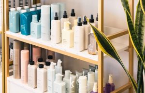 Choosing the Right Hair Products for Damaged Hair