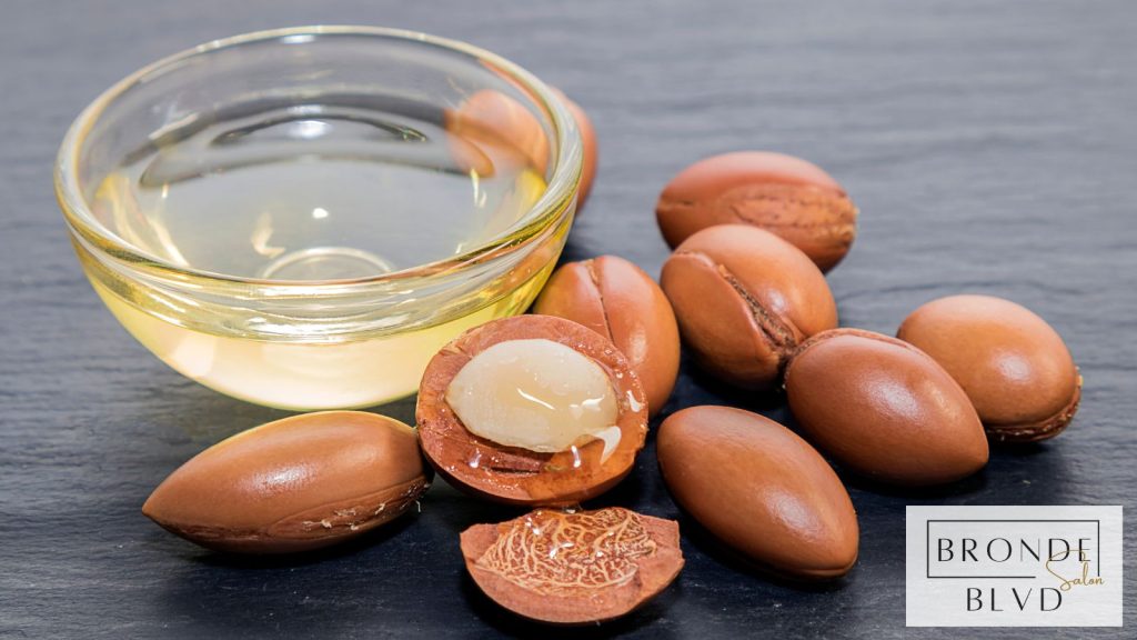 Discover the Secret to Luscious Locks with Natural Oils for Hair Growth