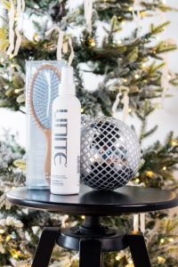 Unlock the Secrets to Beautiful Hair: The Importance of Regular Scalp Detoxing