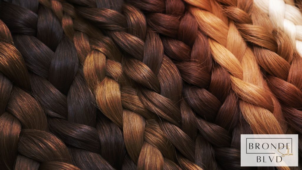 Festive Hairstyles for the Holiday Season