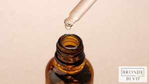 Transform Your Hair Routine: The Top Benefits of Hair Serums and How to Use Them